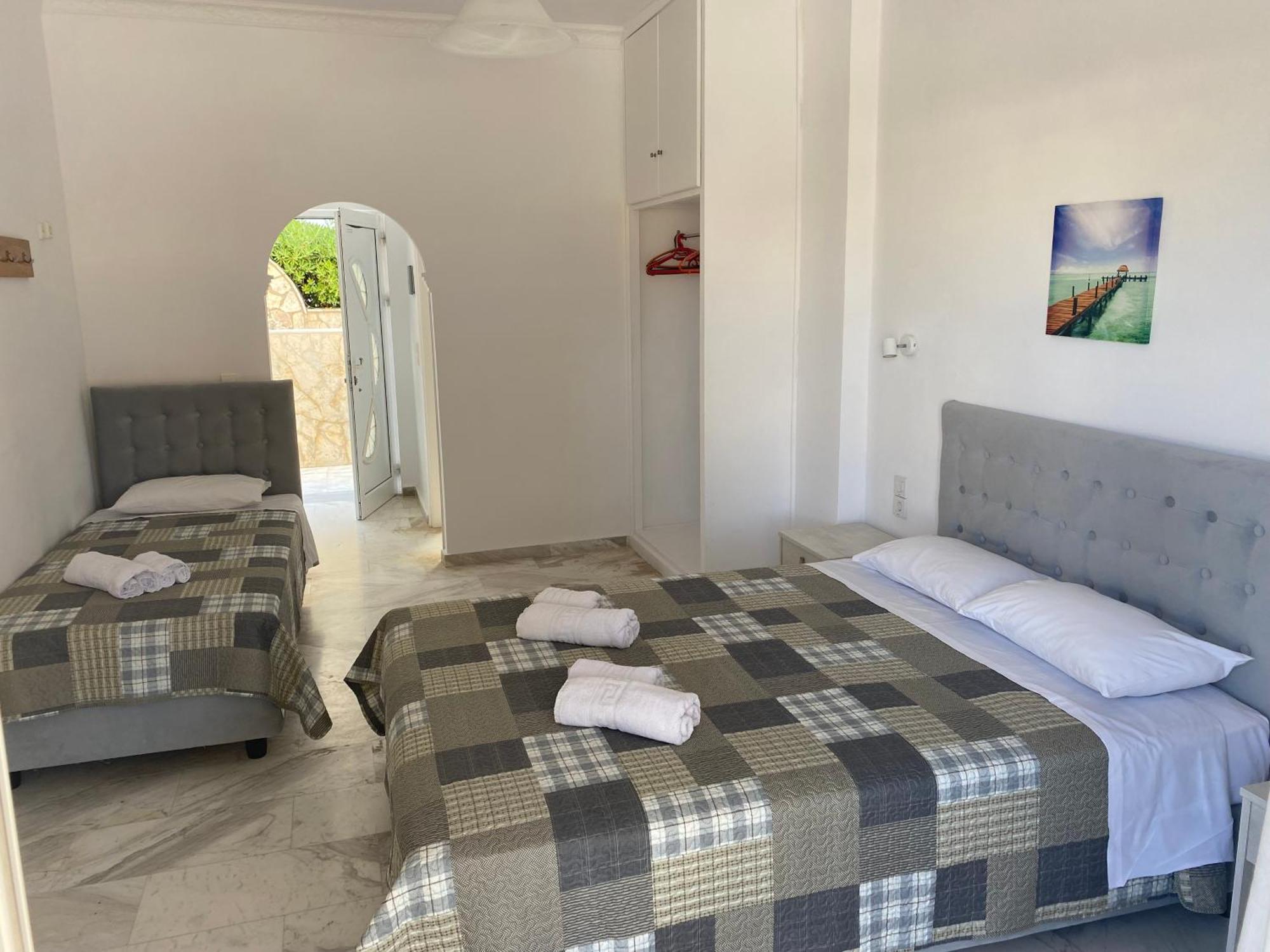 Villa Doris Laganas Exteriör bild